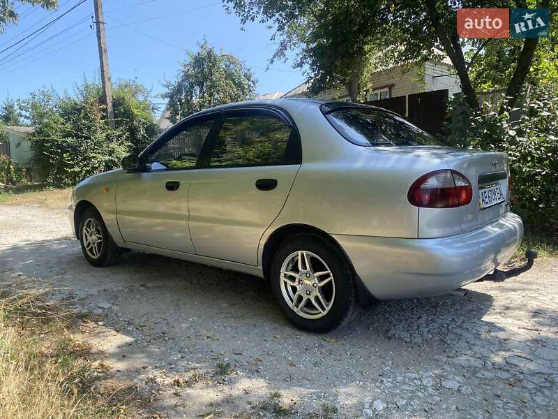 Седан Daewoo Sens 2006 в Дніпрі