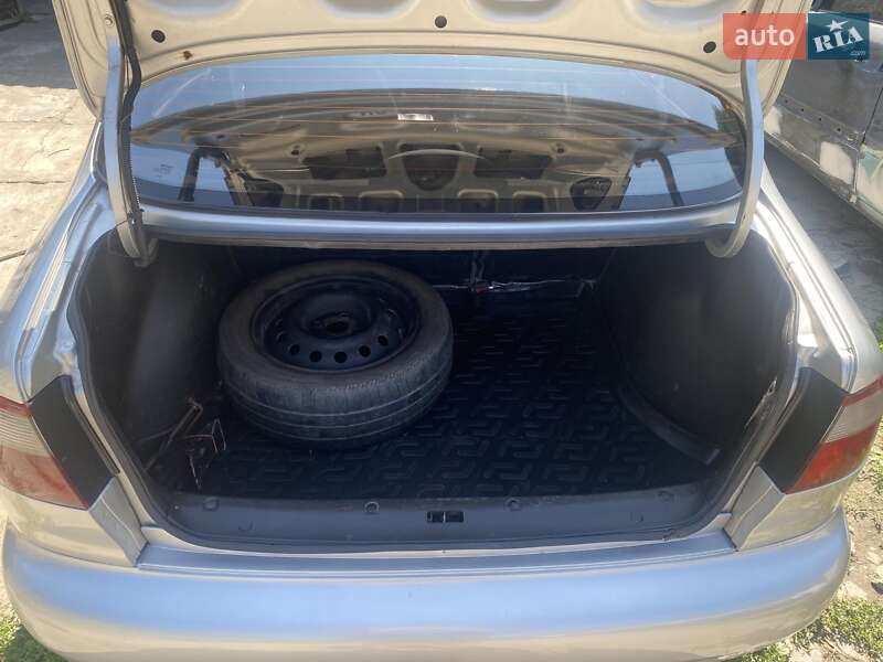 Седан Daewoo Sens 2006 в Дніпрі