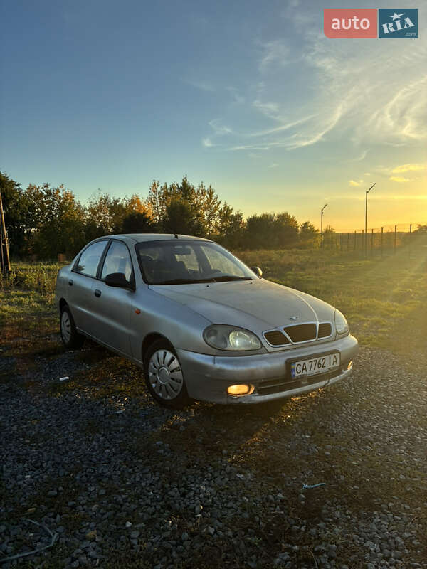 Седан Daewoo Sens 2005 в Умані
