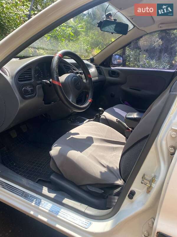 Седан Daewoo Sens 2005 в Кривому Розі