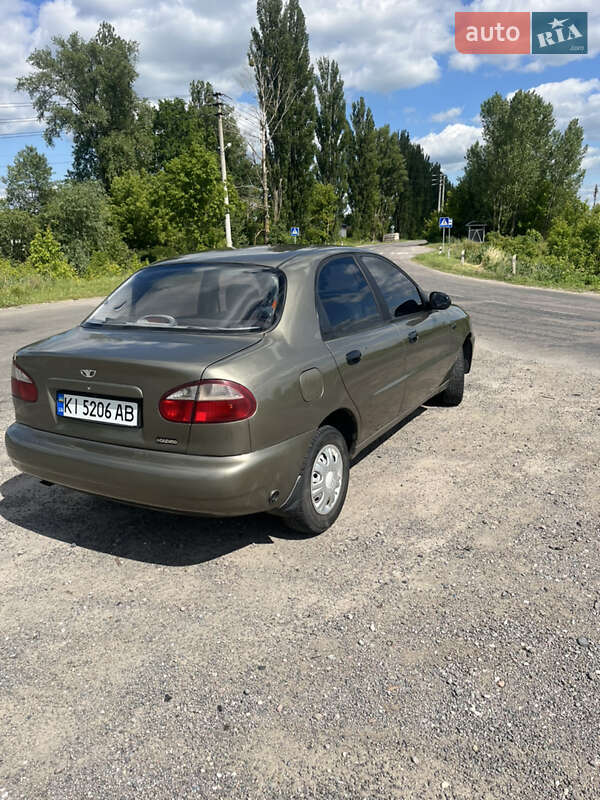Седан Daewoo Sens 2004 в Обухове