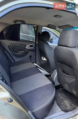 Седан Daewoo Sens 2005 в Чернигове