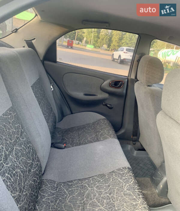 Седан Daewoo Sens 2005 в Дрогобичі