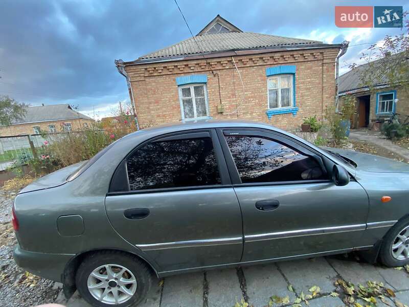 Седан Daewoo Sens 2002 в Кагарлыке