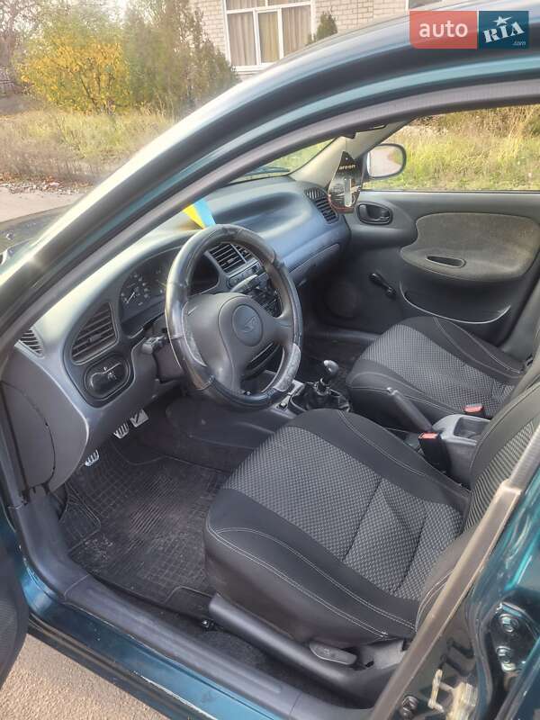 Седан Daewoo Sens 2004 в Каменском