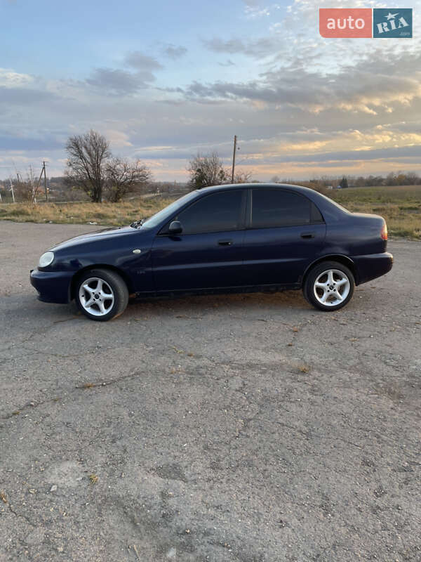 Седан Daewoo Sens 2003 в Рудки