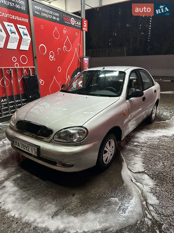 Седан Daewoo Sens 2005 в Киеве