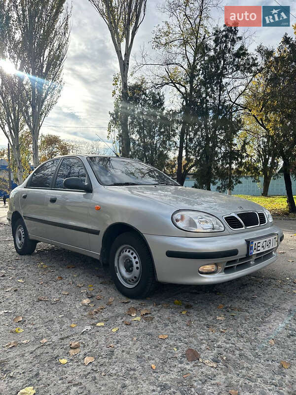 Седан Daewoo Sens 2004 в Кривому Розі
