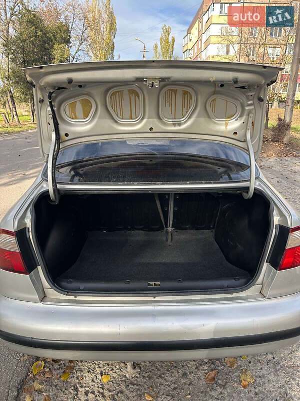 Седан Daewoo Sens 2004 в Кривому Розі