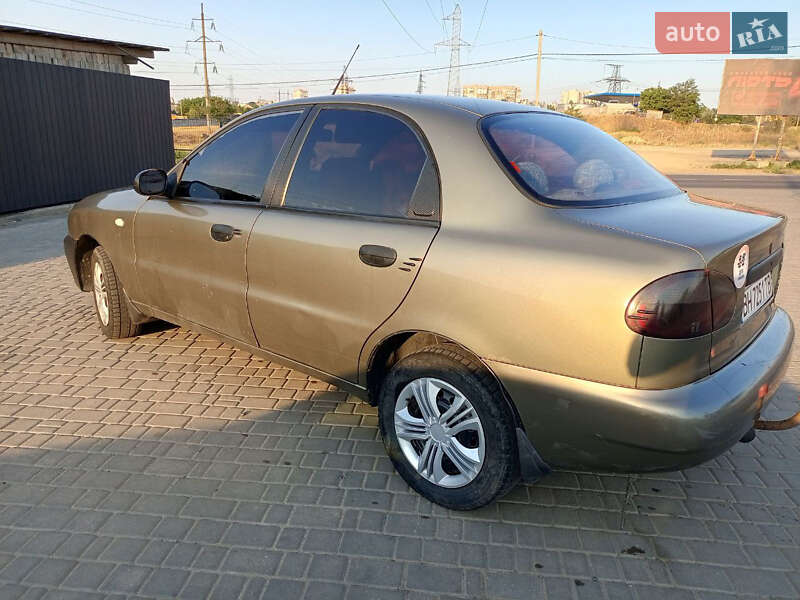 Седан Daewoo Sens 2004 в Одесі