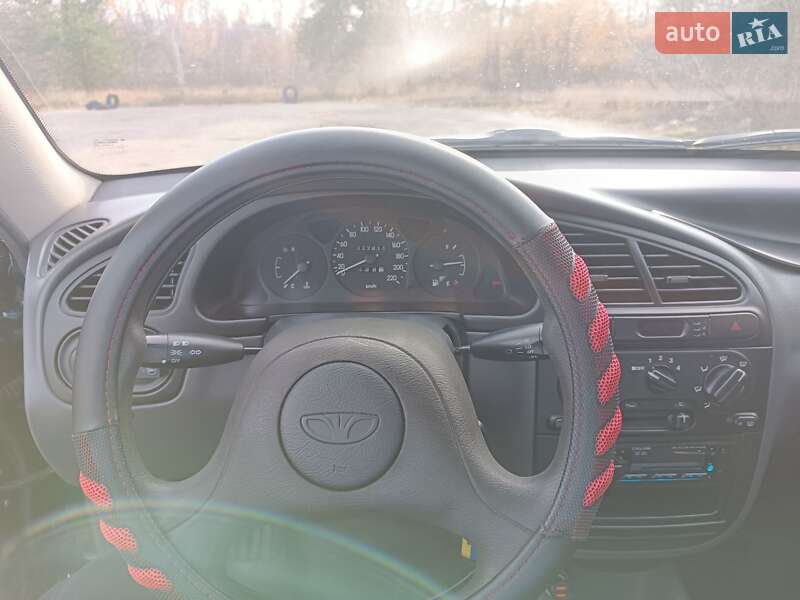 Седан Daewoo Sens 2003 в Дніпрі