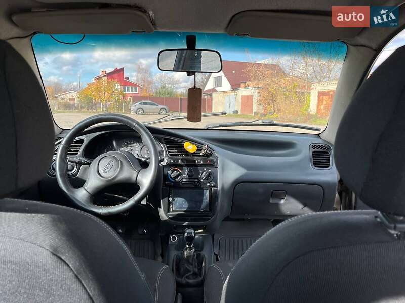 Седан Daewoo Sens 2004 в Полтаві