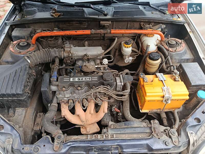 Седан Daewoo Sens 2002 в Херсоні