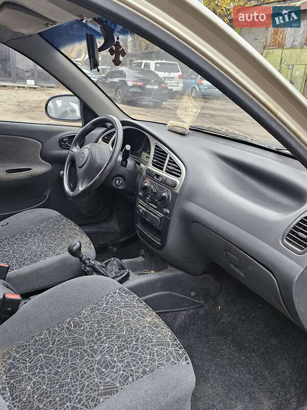 Седан Daewoo Sens 2011 в Києві