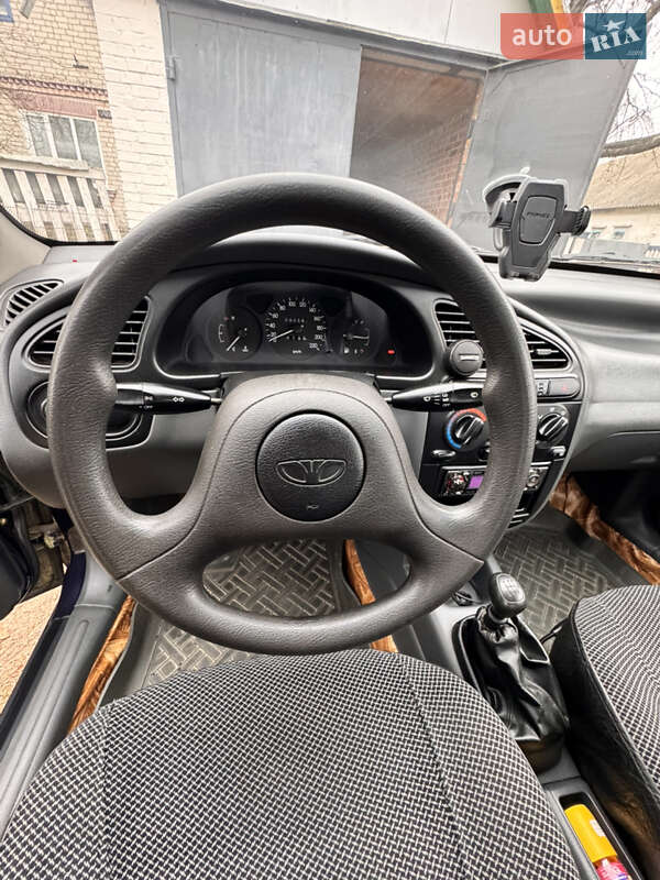 Седан Daewoo Sens 2004 в Іршанському