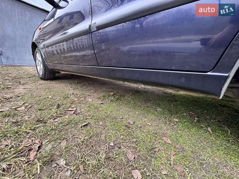 Седан Daewoo Sens 2004 в Іршанському