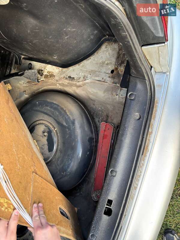 Седан Daewoo Sens 2003 в Теофиполе