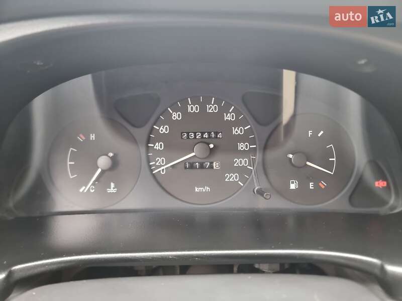 Седан Daewoo Sens 2006 в Хмільнику