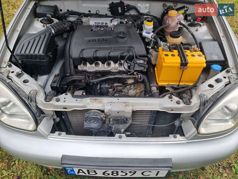 Седан Daewoo Sens 2006 в Хмільнику