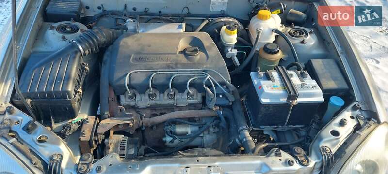 Седан Daewoo Sens 2006 в Кривому Розі