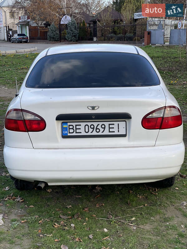 Седан Daewoo Sens 2002 в Херсоні
