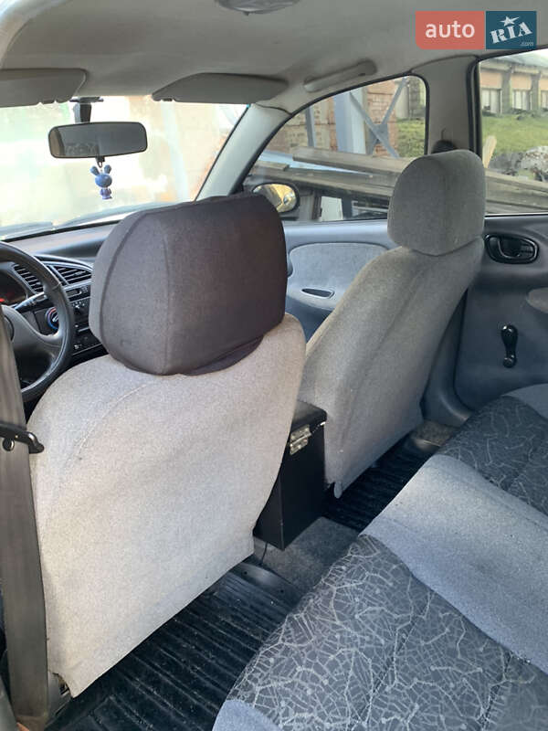 Седан Daewoo Sens 2006 в Полтаві