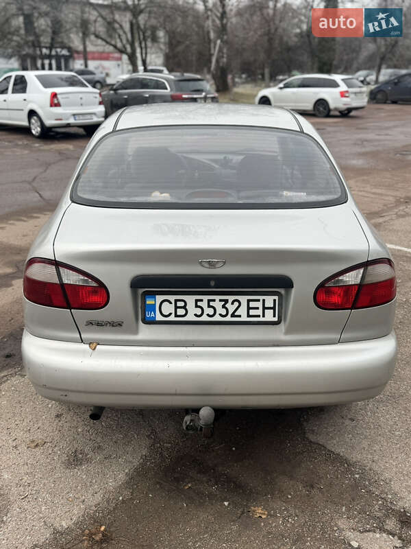 Седан Daewoo Sens 2004 в Чернігові