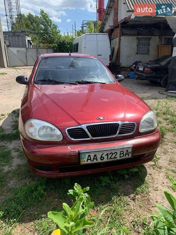 Седан Daewoo Sens 2006 в Макарові