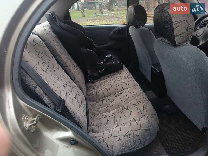 Седан Daewoo Sens 2006 в Сумах