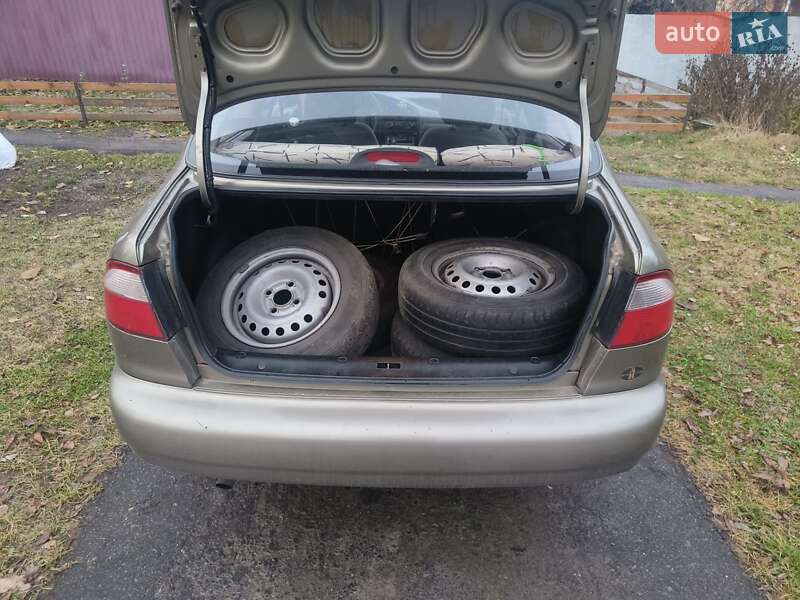 Седан Daewoo Sens 2006 в Сумах