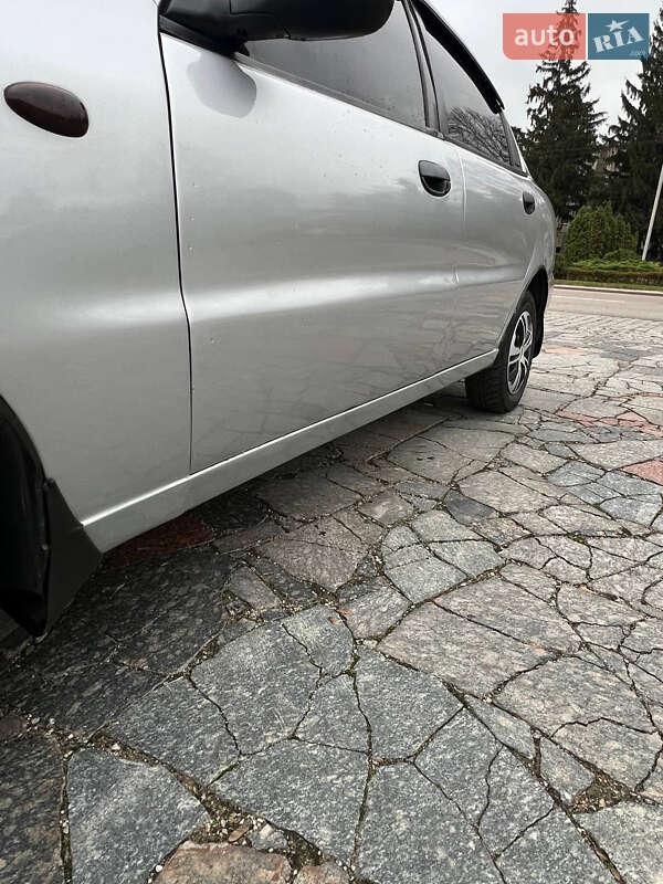 Седан Daewoo Sens 2006 в Кременчуці