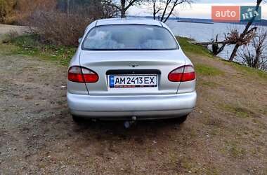 Седан Daewoo Sens 2005 в Коростене