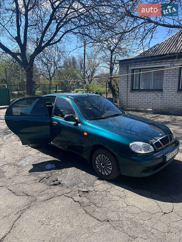 Седан Daewoo Sens 2004 в Першотравенске