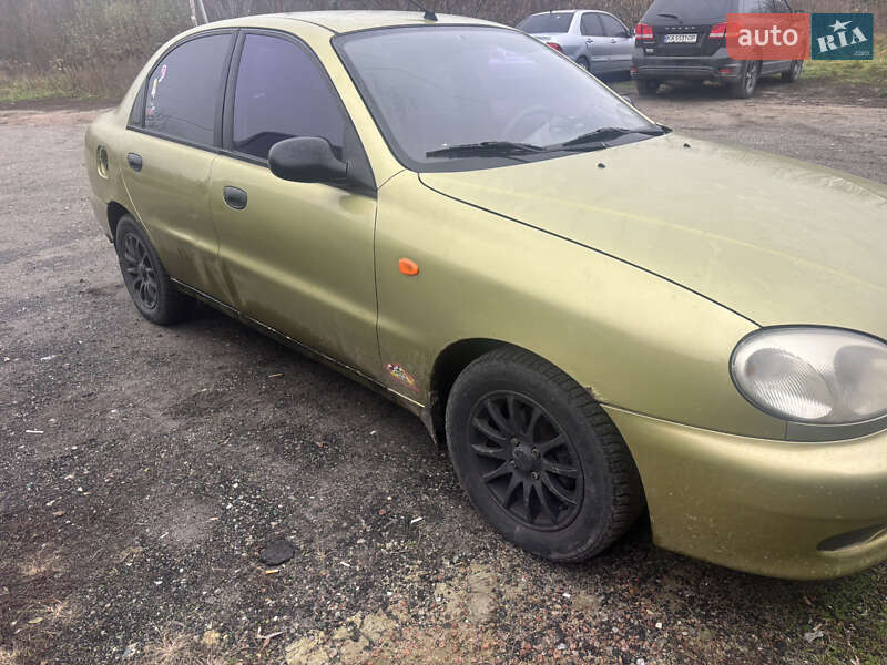 Седан Daewoo Sens 2007 в Счастливом