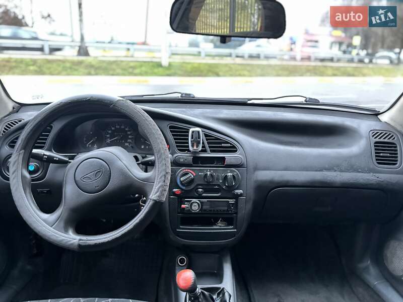 Седан Daewoo Sens 2003 в Белогородке