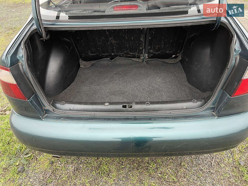 Седан Daewoo Sens 2005 в Никополе