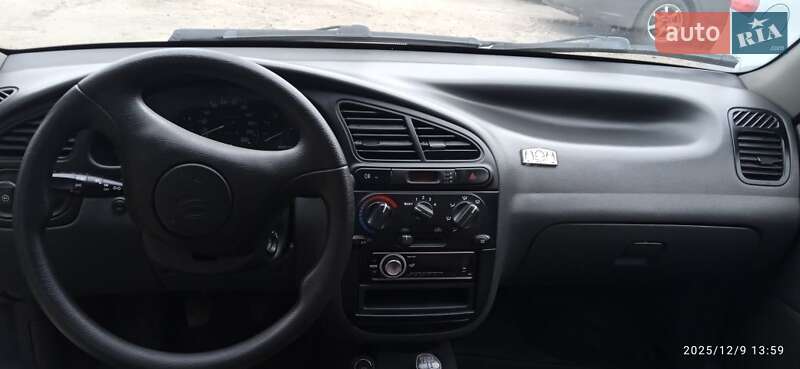 Седан Daewoo Sens 2013 в Киеве