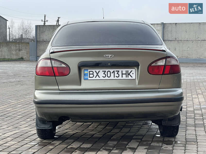 Седан Daewoo Sens 2003 в Теофиполе