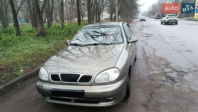 Седан Daewoo Sens 2004 в Харькове