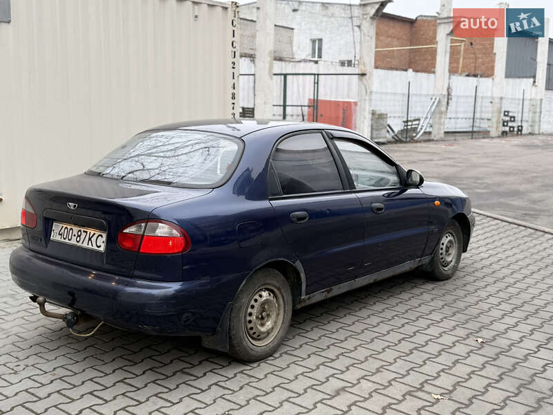 Седан Daewoo Sens 2002 в Киеве