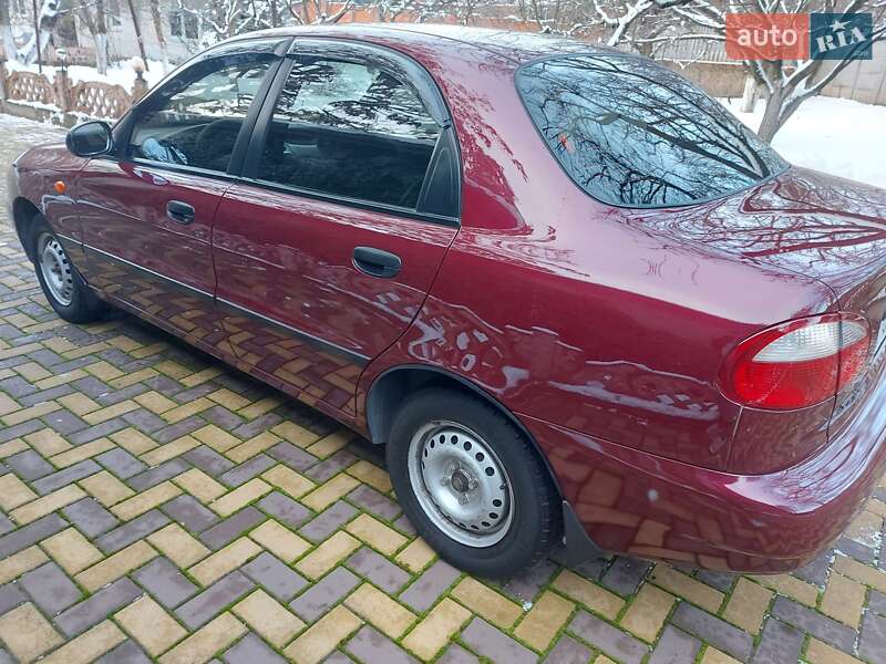 Седан Daewoo Sens 2009 в Запоріжжі