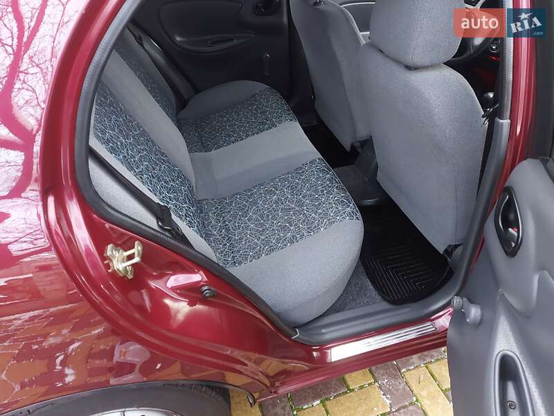 Седан Daewoo Sens 2009 в Запоріжжі