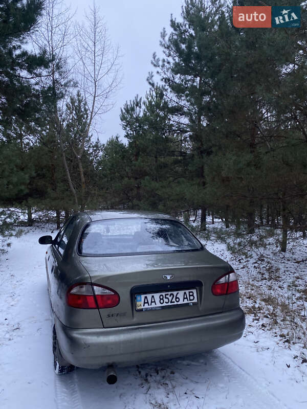 Седан Daewoo Sens 2004 в Дымере