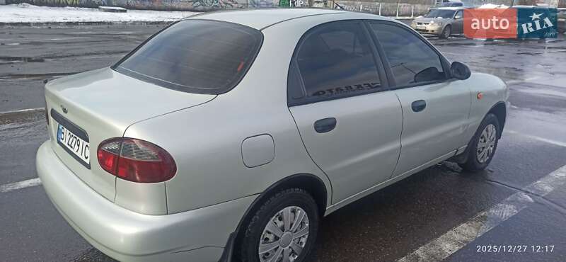 Седан Daewoo Sens 2004 в Полтаве