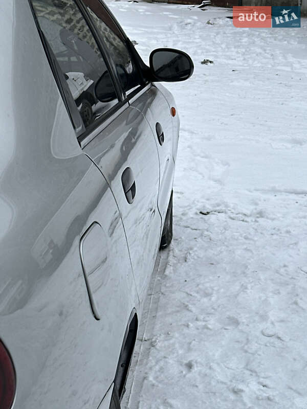 Седан Daewoo Sens 2003 в Івано-Франківську