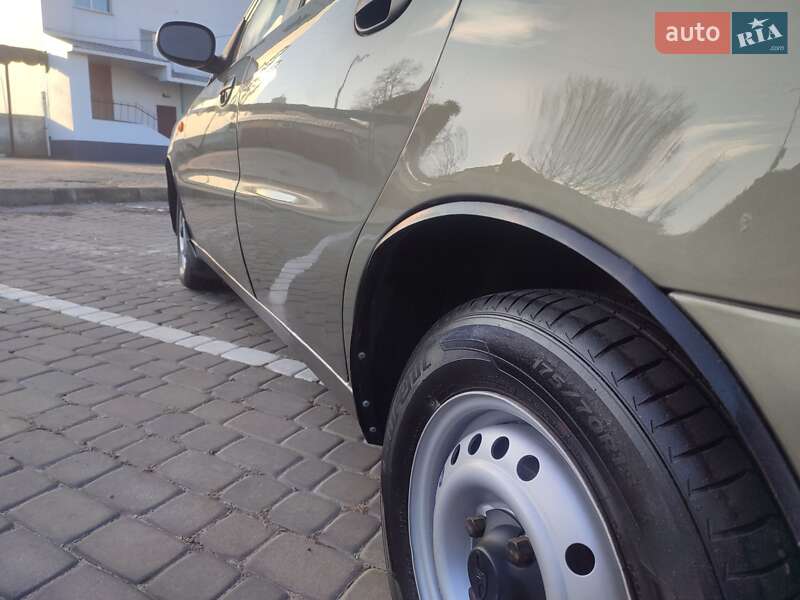 Седан Daewoo Sens 2005 в Козельщине