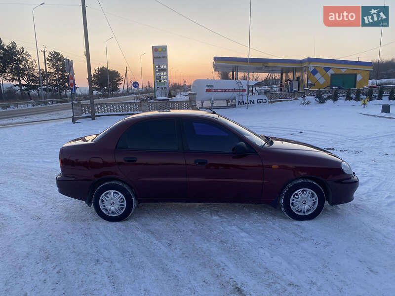 Седан Daewoo Sens 2011 в Ямполе