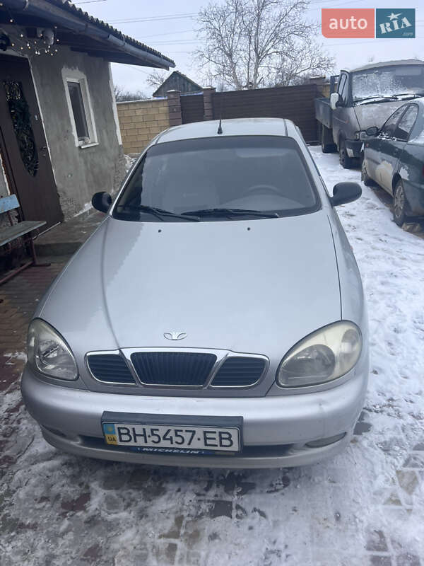 Седан Daewoo Sens 2003 в Выгоде
