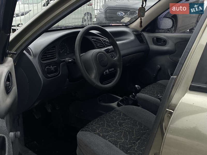 Седан Daewoo Sens 2004 в Кременчуге