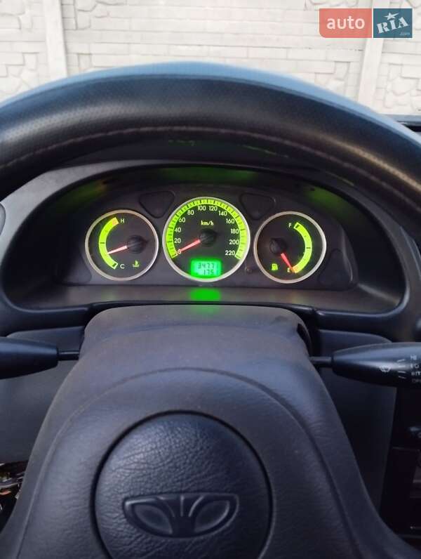 Седан Daewoo Sens 2006 в Градижске